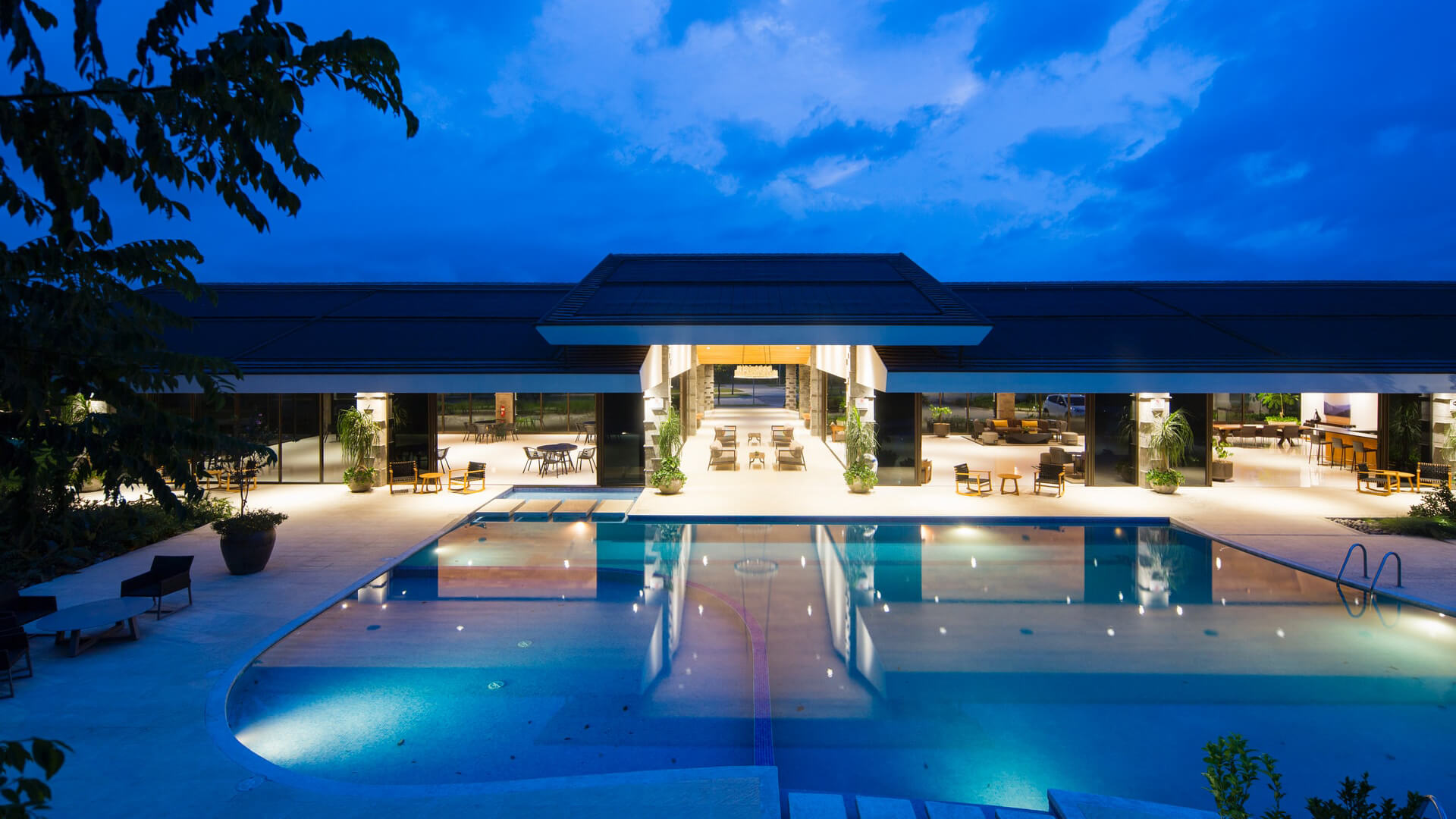 サンセットプール